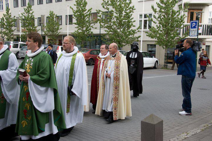 catholic darth vader funny photo image with bishops priests standing in line